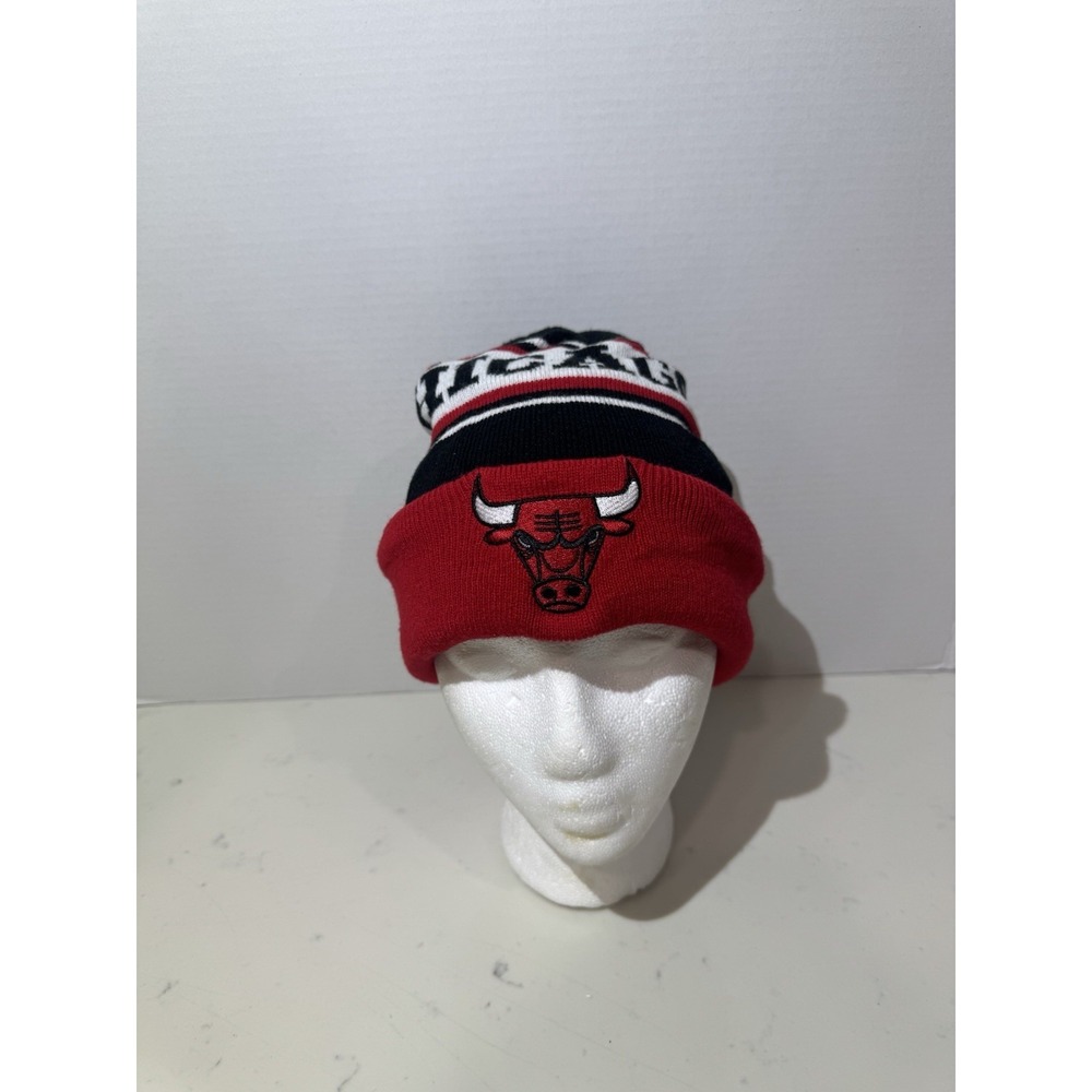 CHICAGO BULLS KNIT BEANIE HAT CUFFED‎ NEW ERA WINDY CITY NBA